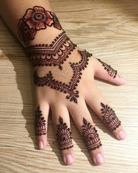 simple-mehndi-designs-for-kids-front-side simple-mehndi-designs-for-kids-front-side