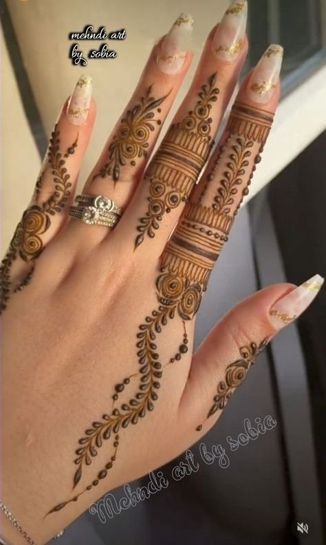Finger-Mehndi-Design-Images