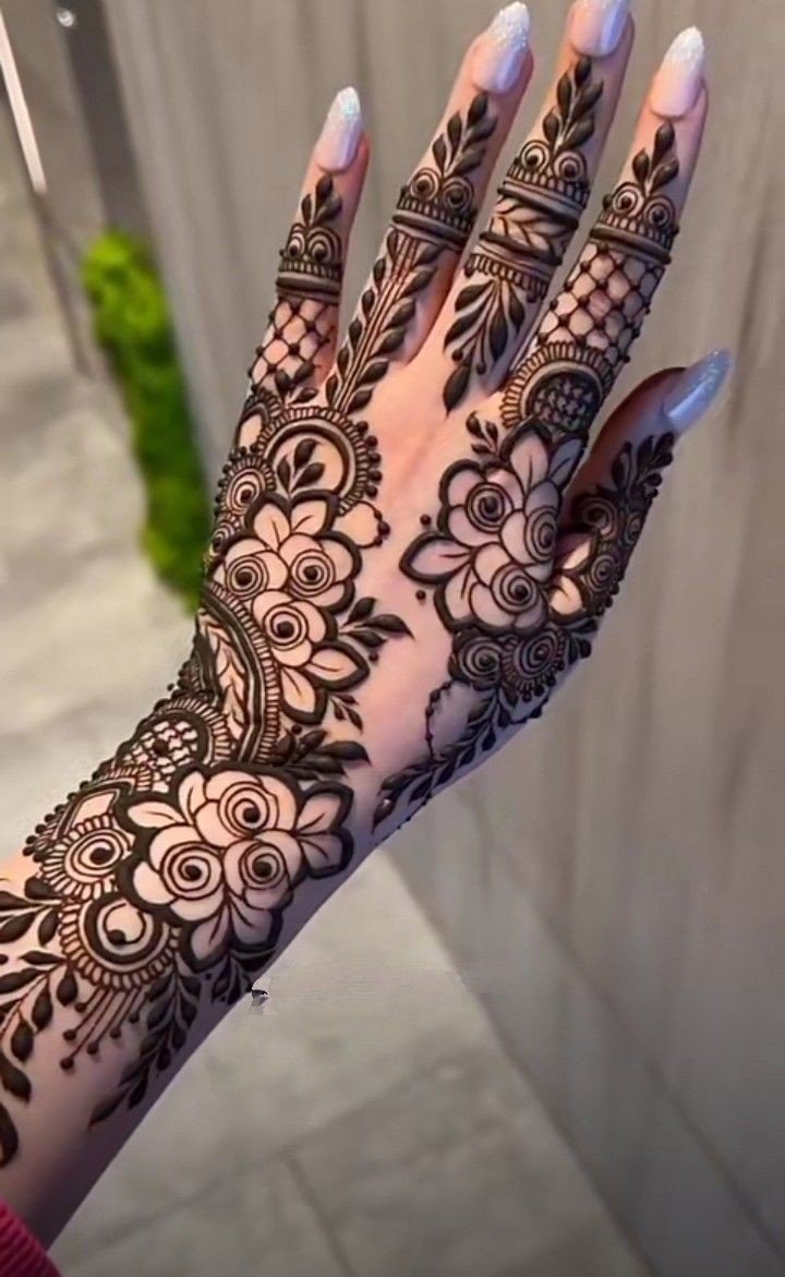 arabic-karwa-chauth-mehndi-design-easy arabic-karwa-chauth-mehndi-design-easy