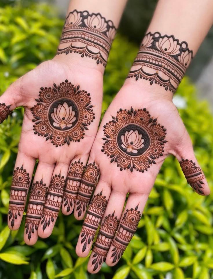 arabic-mehndi-design-aesthetic-simple arabic-mehndi-design-aesthetic-simple