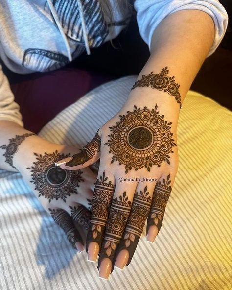 easy-and-simple-mehndi-design easy-and-simple-mehndi-design