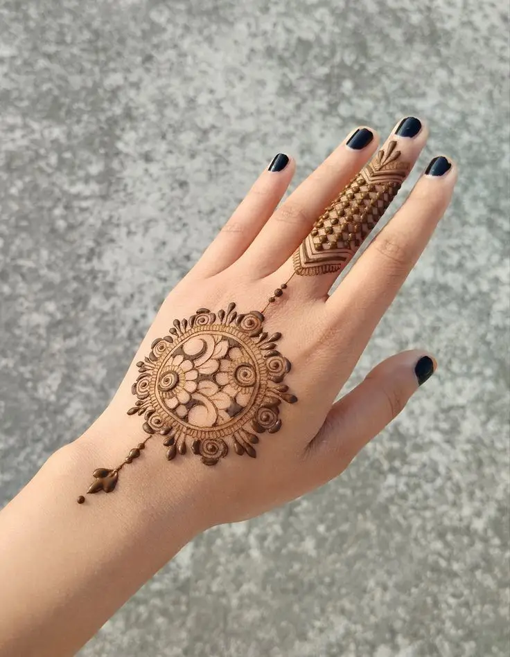 mehndi-design-photo-back-hand-stylish-arabic