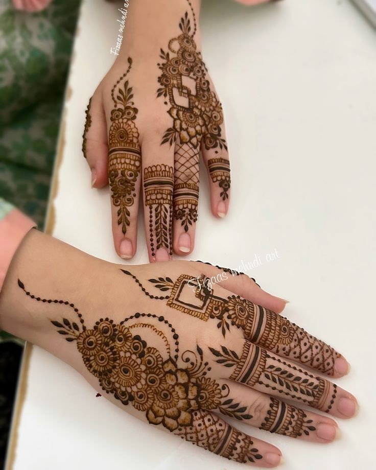 simple-mehndi-design-back-hand-stylish-front-hand simple-mehndi-design-back-hand-stylish-front-hand